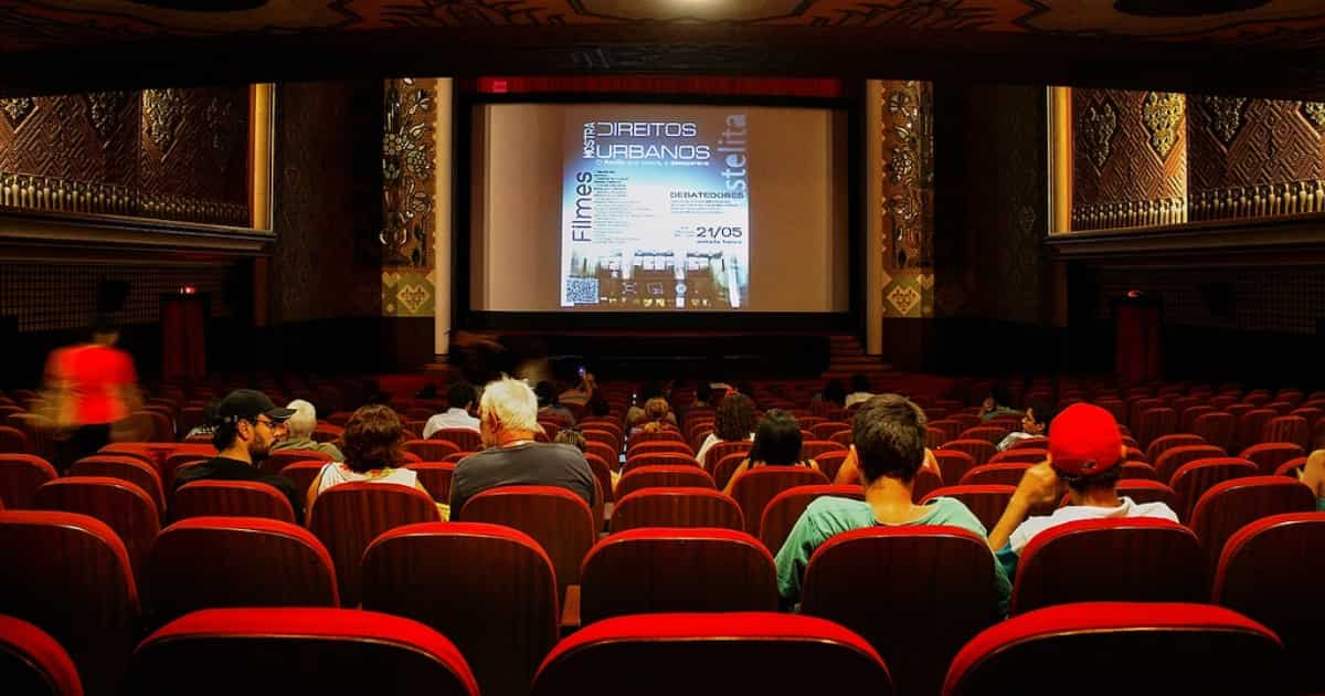 Consejos para ahorrar dinero cuando vas al cine en Chile